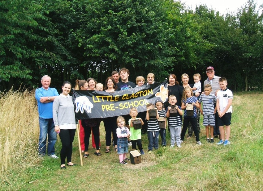 A picture of those who attended the erecting of the nest boxes.